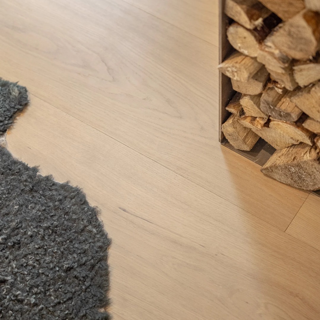 Misty White | Oak | In Stock - Image 7