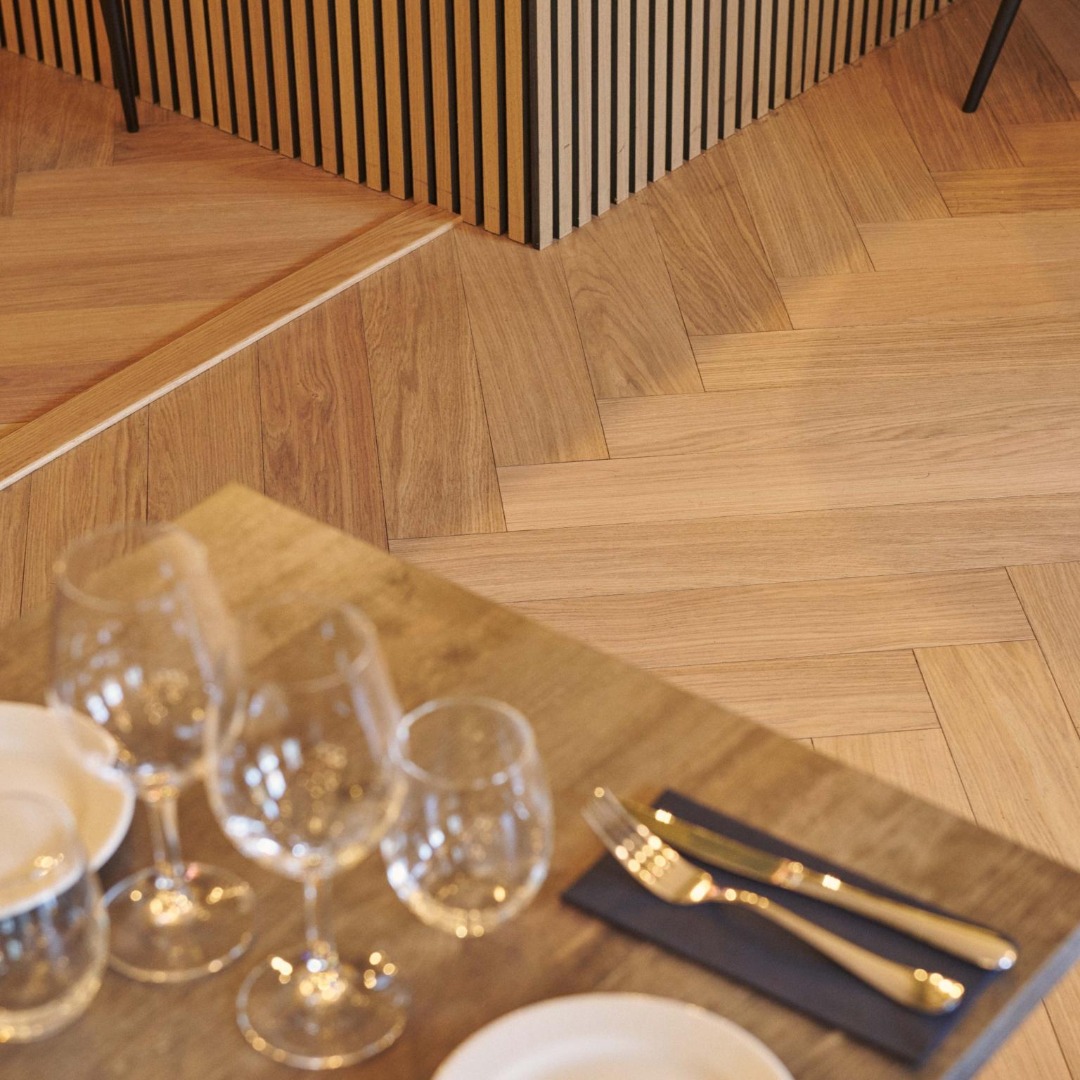 Natural | Herringbone | In Stock - Image 9